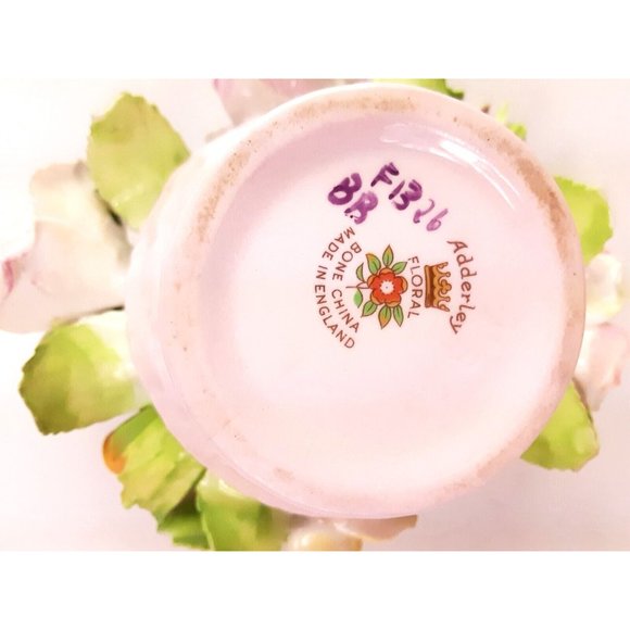 Royal Adderley Bone China Figurine Floral Arrangement in Basket Made in … - Picture 7 of 8